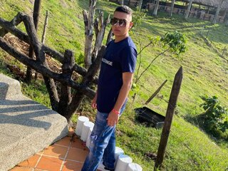 Show jasmine shows BrunoRich