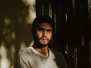 Cam nude camshow ZaadAlicante